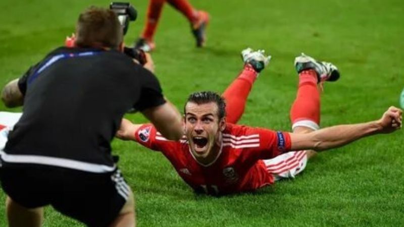 Kết quả bóng đá đêm qua: Cảm xúc từ mọi trận cầu 4 Các cầu thủ tỏa sáng