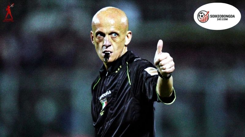 Vai trò trọng tài bóng đá trong trận đấu chuyên nghiệp 2 Sự quan trọng của trọng tài trong bóng đá