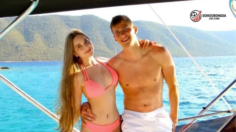 Wags Ngoại Hạng Anh - Cuộc sống xa hoa và phong cách đẳng cấp 2 Thế giới của Wags ngoại hạng anh